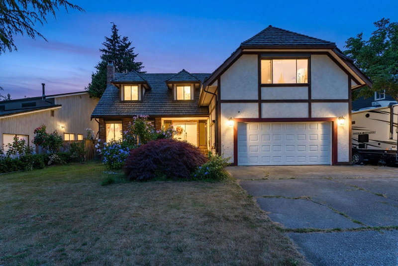 11795 Chateau Wynd