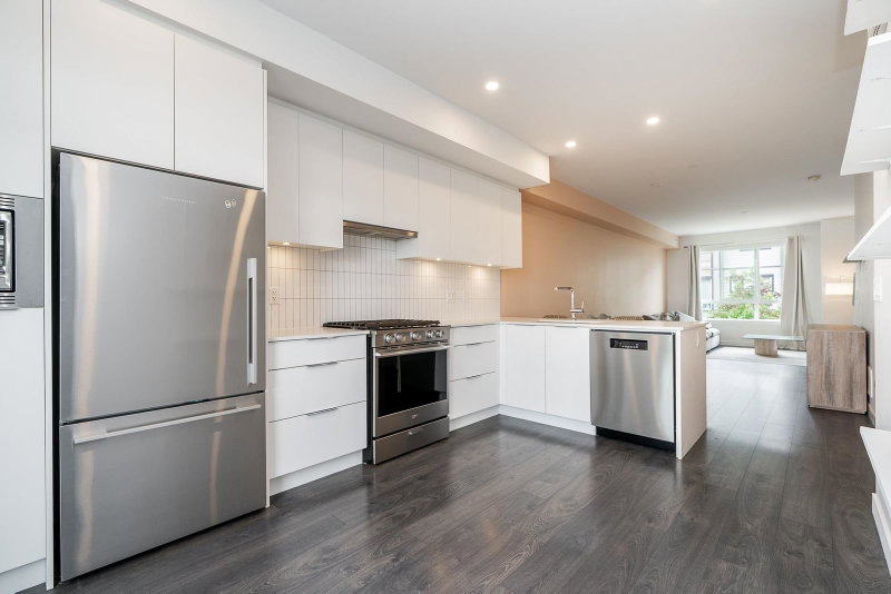 53 - 4292 Wolf Way