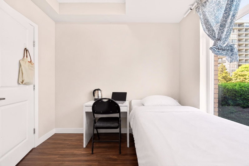 Third bedroom - 5692 Kings Road