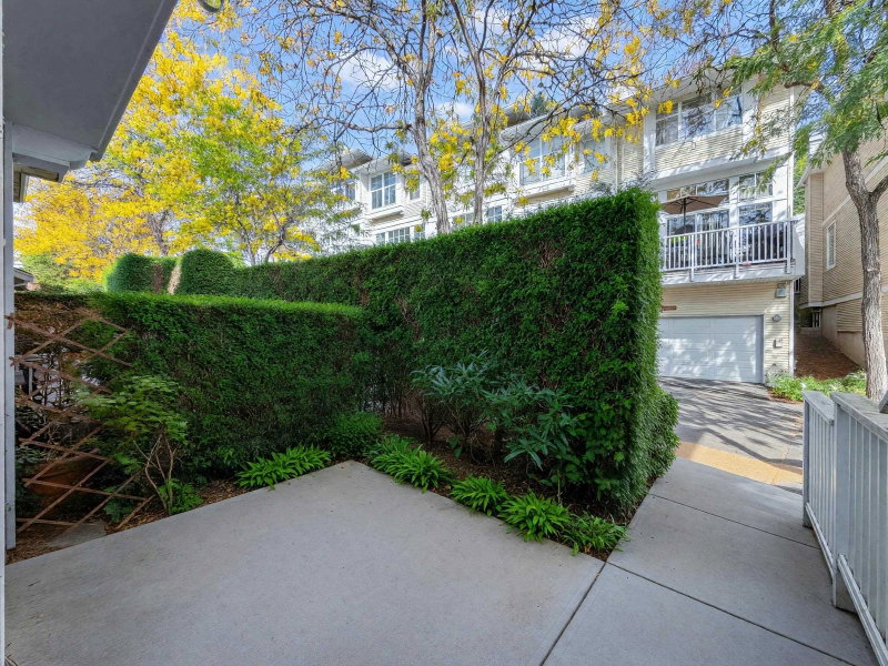 4 - 3592 Whitney Place