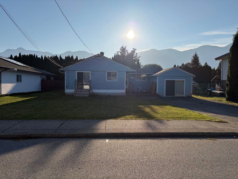 1682 Parkwood Drive