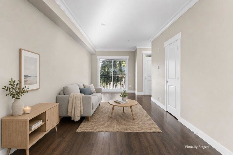 4 - 838 Royal Avenue