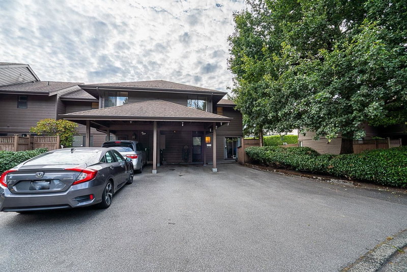 6531 Pimlico Way