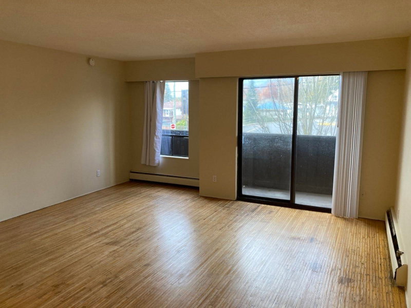 211 - 3570 Hastings Street E