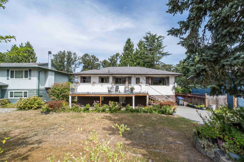 13389 Crestview Drive