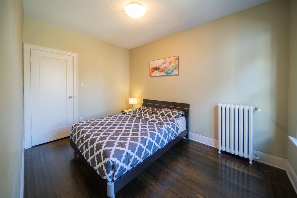 4 - 935 Jervis Street 4