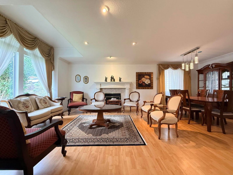 Main House - 335 27th Street W