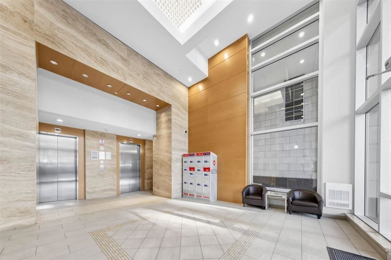 6xx - 2968 Glen Drive