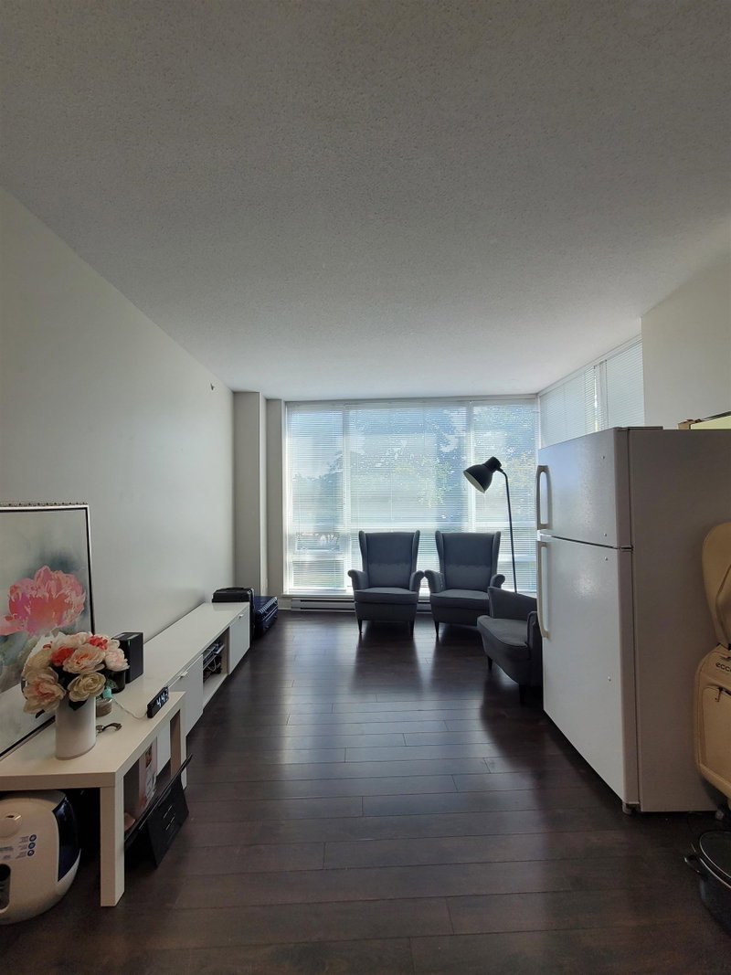 6xx - 2968 Glen Drive
