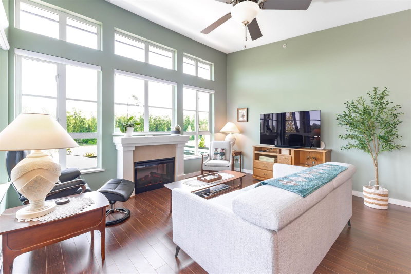 416 - 23215 Billy Brown Road