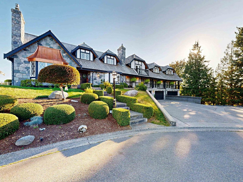 7 - 3755 Clearbrook Road