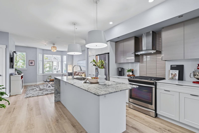 28 - 20852 77a Avenue