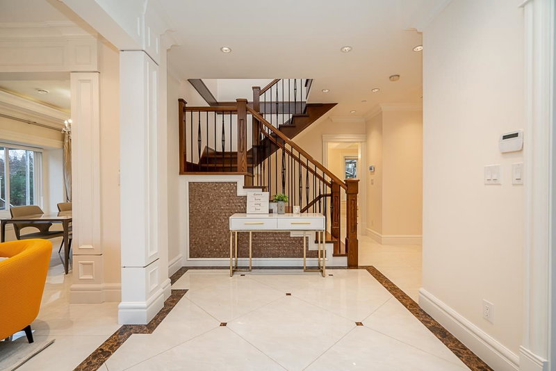 4xxx-1 W 28th Avenue