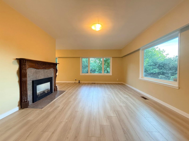 111 Bonnymuir Drive