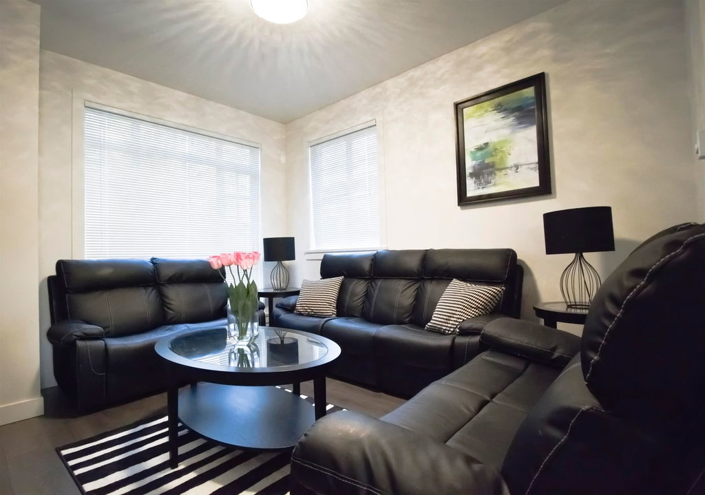 22 - 11305 240 Street 3
