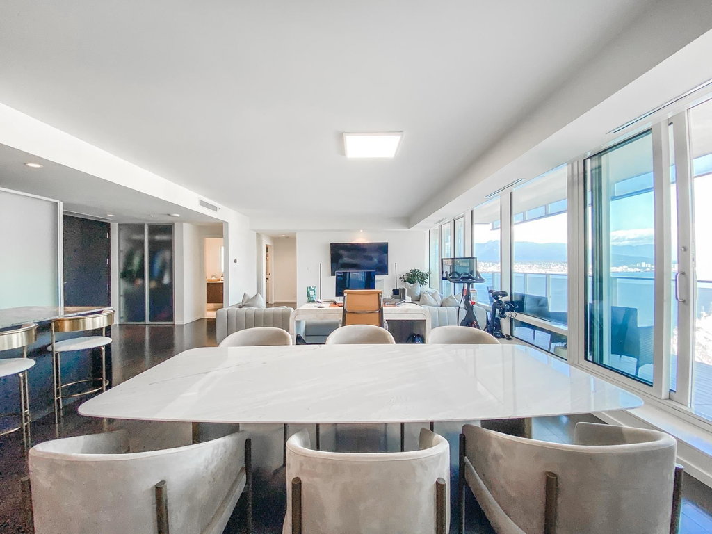 2702 - 1011 Cordova Street W 2
