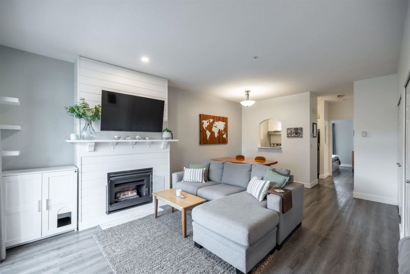 58 - 2422 Hawthorne Avenue