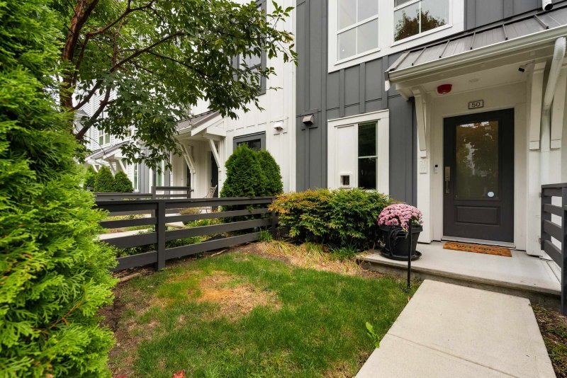 50 - 4638 Orca Way