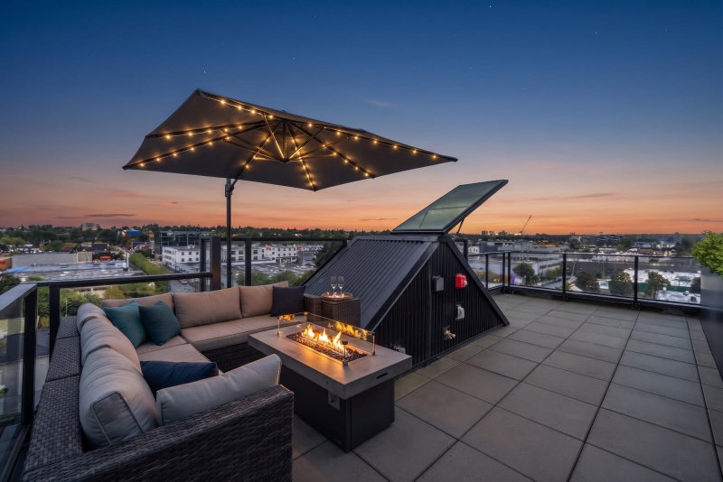 302 - 1120 East Georgia Street E