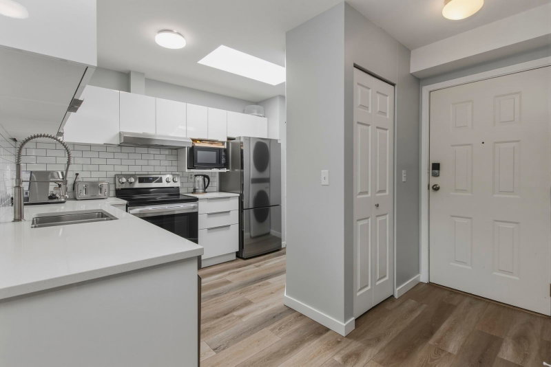 C308 - 40140 Willow Crescent