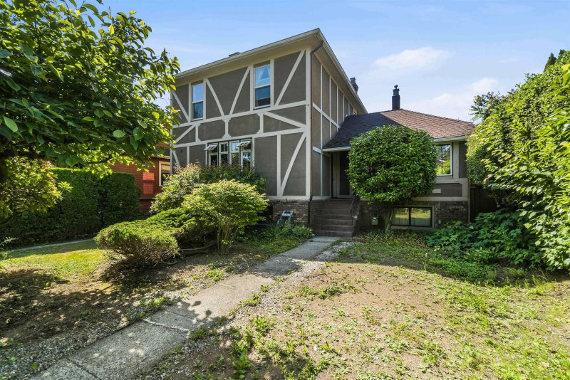 205 Fourth Avenue
