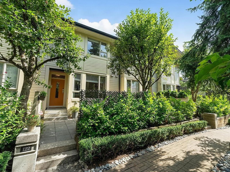 122 - 9229 University Crescent