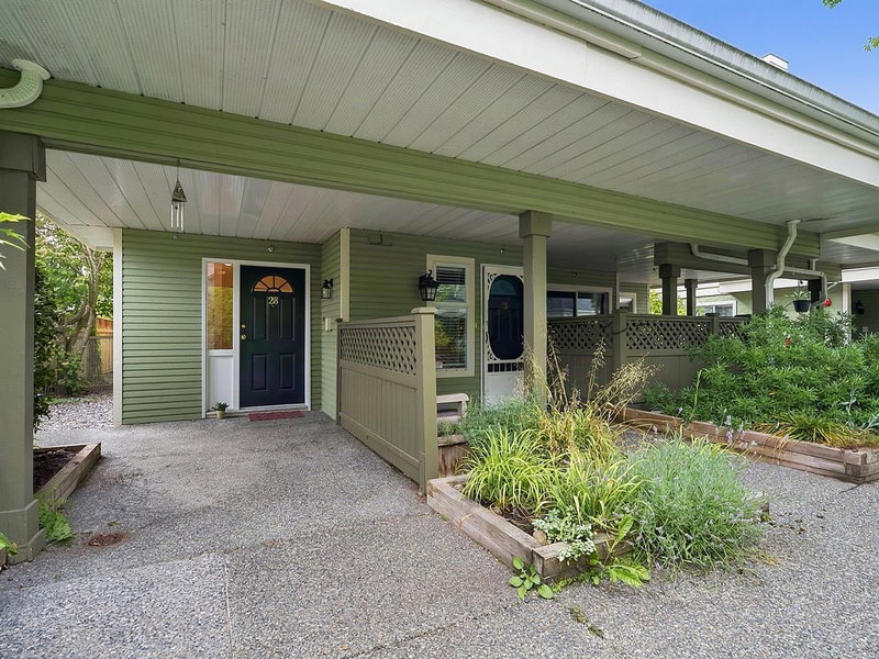 14 - 4157 Sophia Street