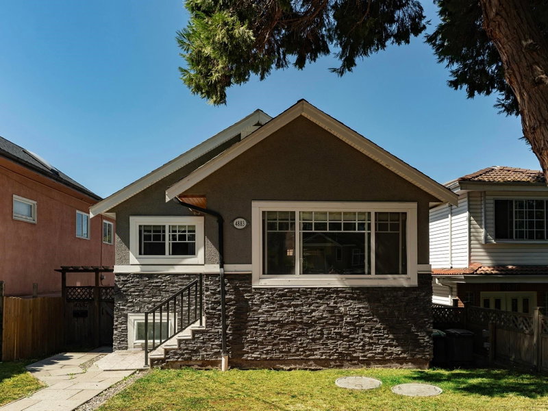 4883 Beatrice Street