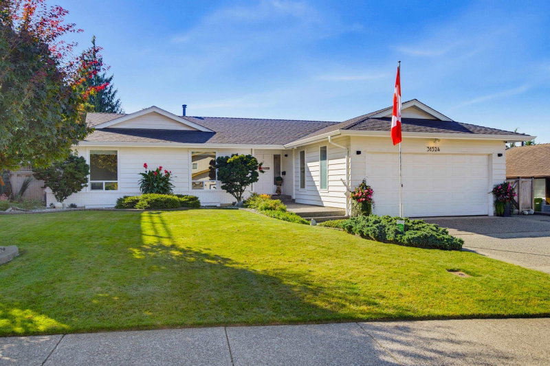 31524 Sunnyside Crescent