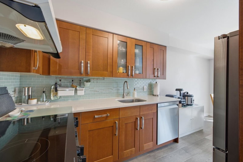 38 - 7691 Moffatt Road
