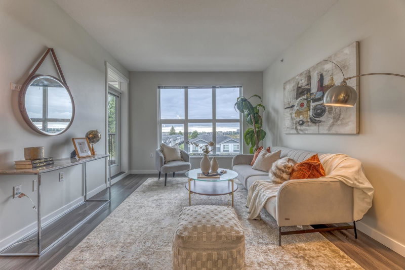 436 - 9551 Alexandra Road