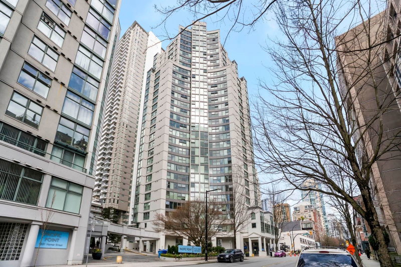 2705 - 1323 Homer Street