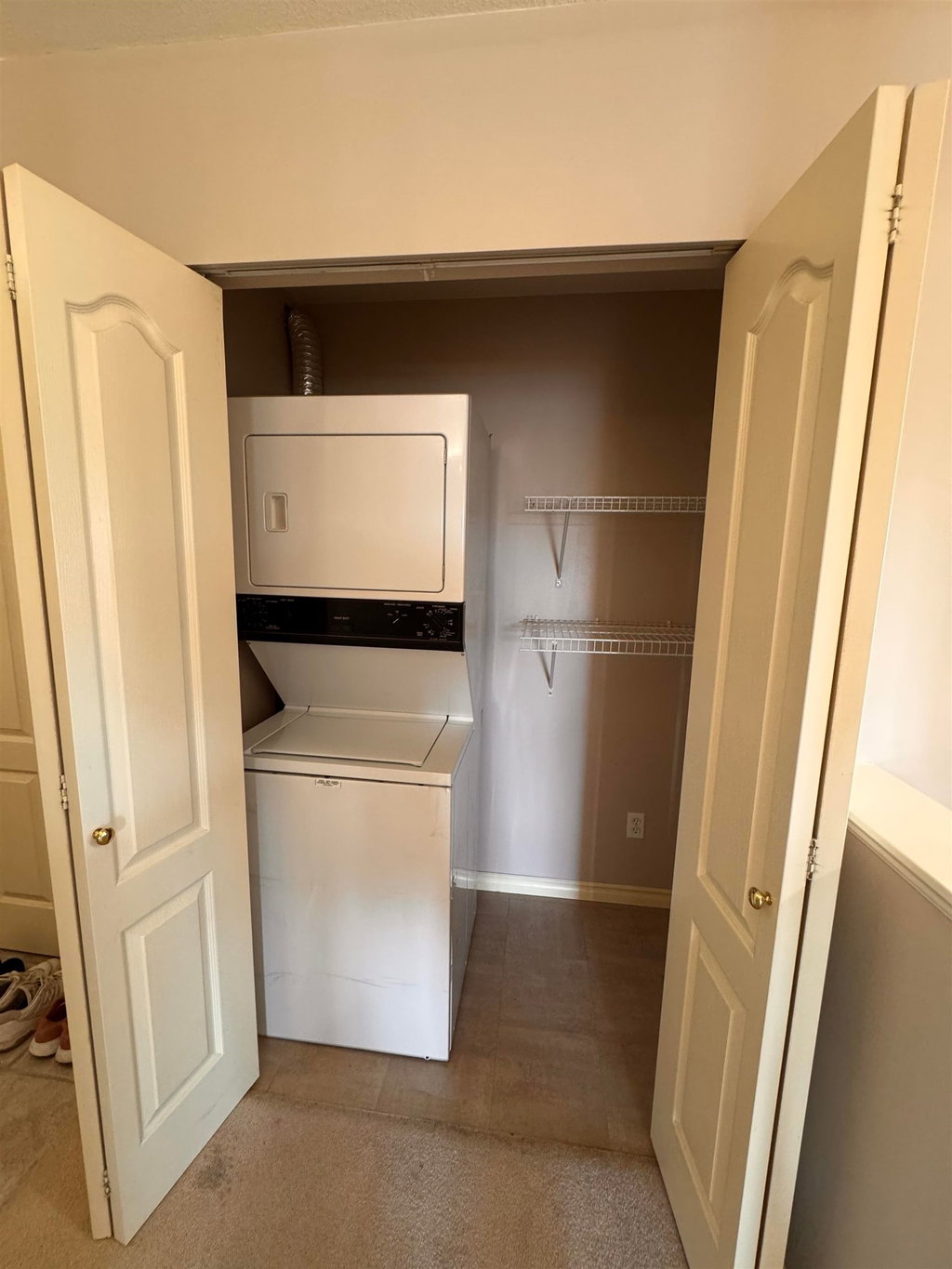 510 - 22230 North Avenue 5