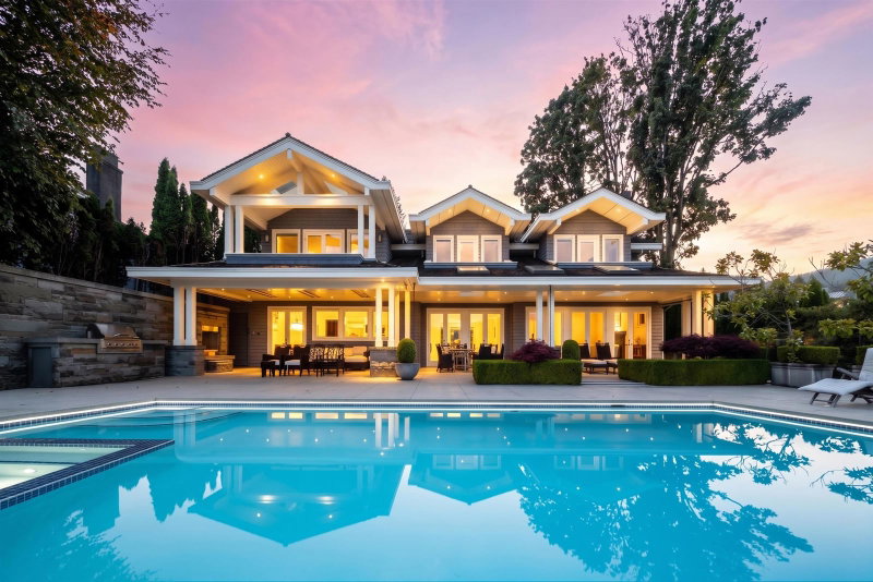 791 Beachview Drive