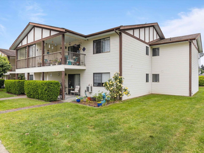 2 - 32718 Garibaldi Drive
