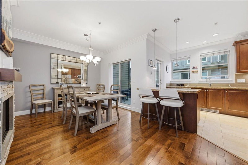24 - 897 Premier Street