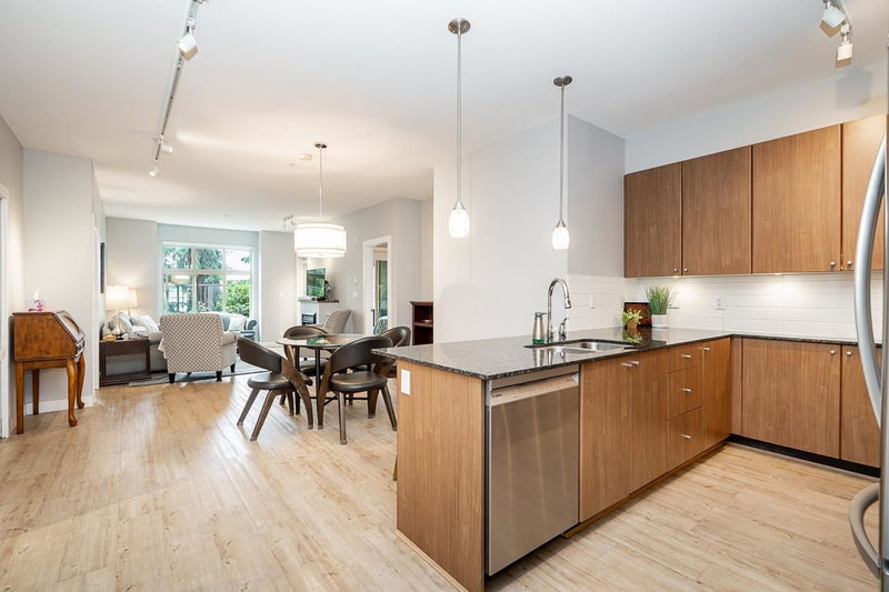 106 - 265 Ross Drive