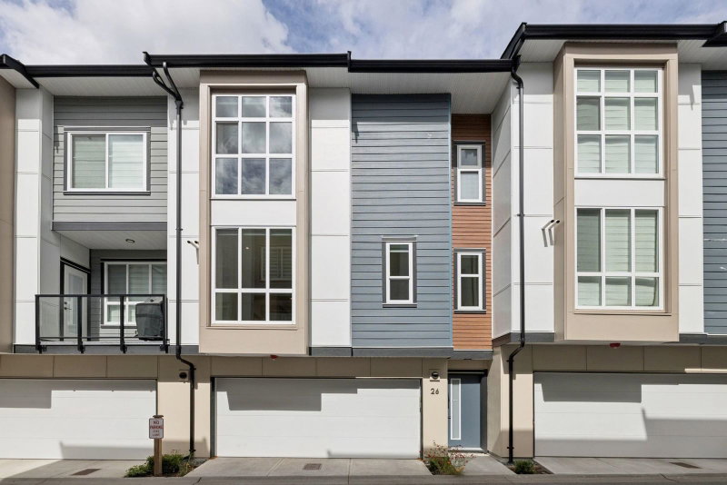 26 - 7670 207 Street