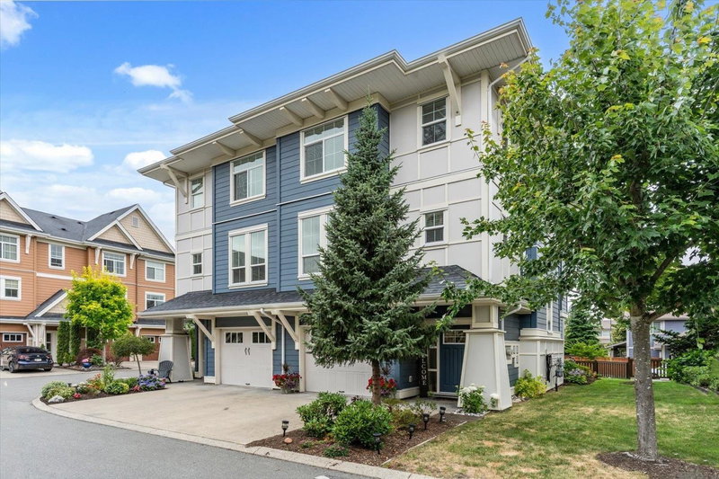 10 - 45290 Soowahlie Crescent