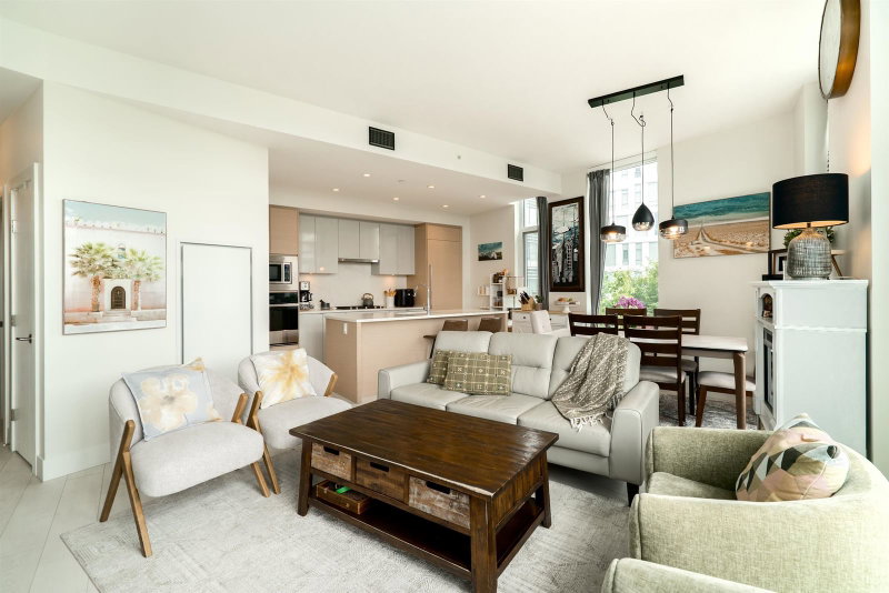 309 - 3438 Sawmill Crescent