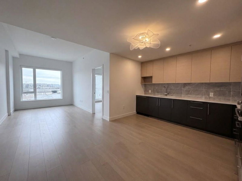 6xx - 8888 Osler Street