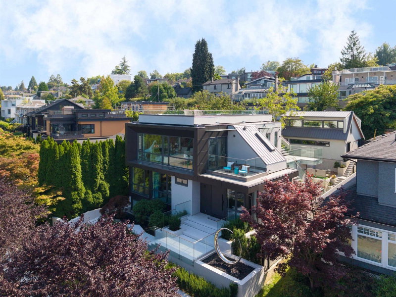 3489 Puget Drive