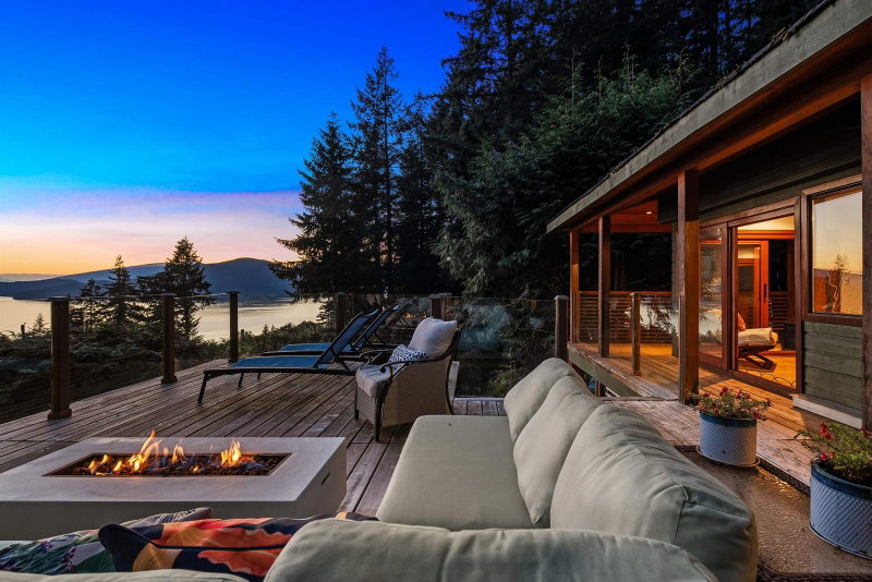 505 Upper Bayview Road