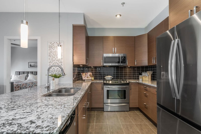 308 - 288 Hampton Street