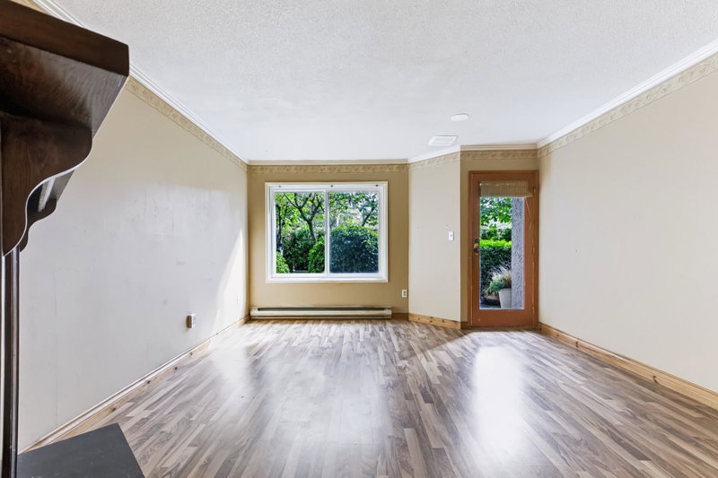 4 - 15971 Marine Drive