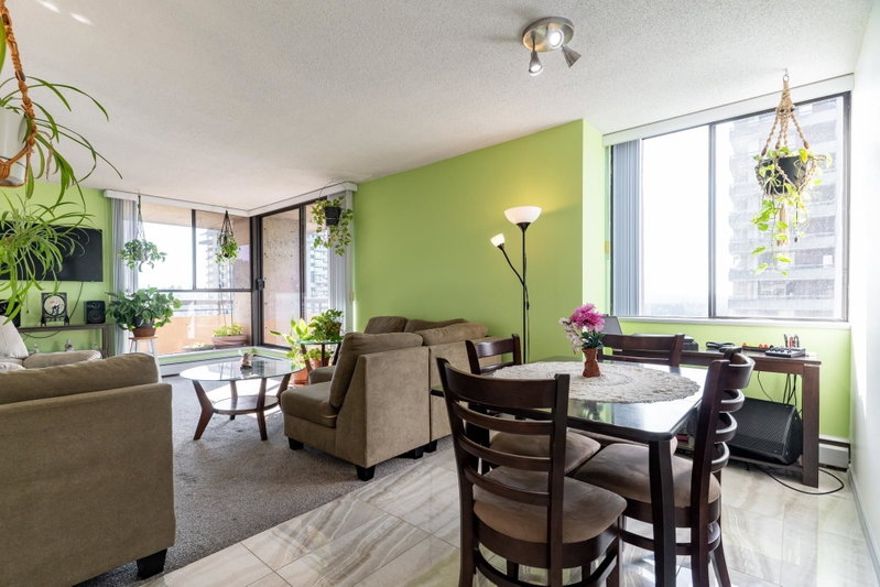 1803 - 3755 Bartlett Court