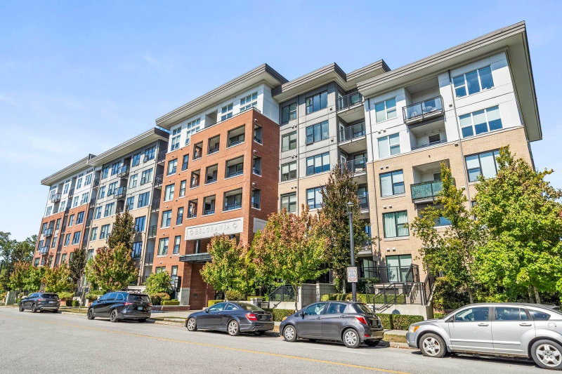 215 - 9311 Alexandra Road