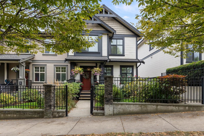 6 - 35298 Marshall Road