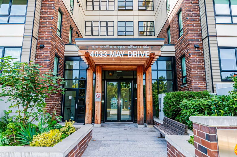 317 - 4033 May Drive