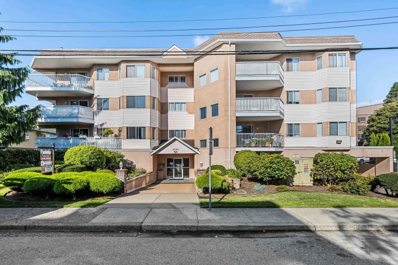 305 - 8985 Mary Street